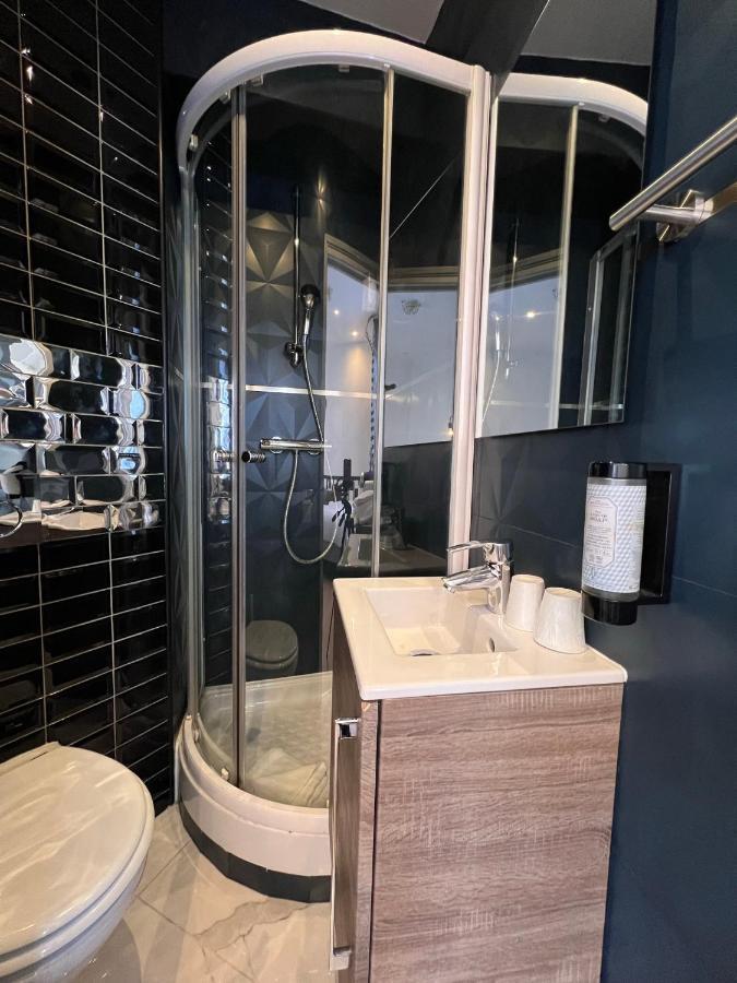 Hotel Tilde Paris Bagian luar foto