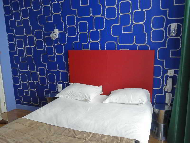 Hotel Tilde Paris Bagian luar foto